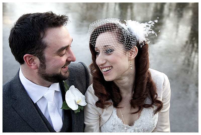 A winters tale! A vintage jewish wedding with touches of silver, navy and white