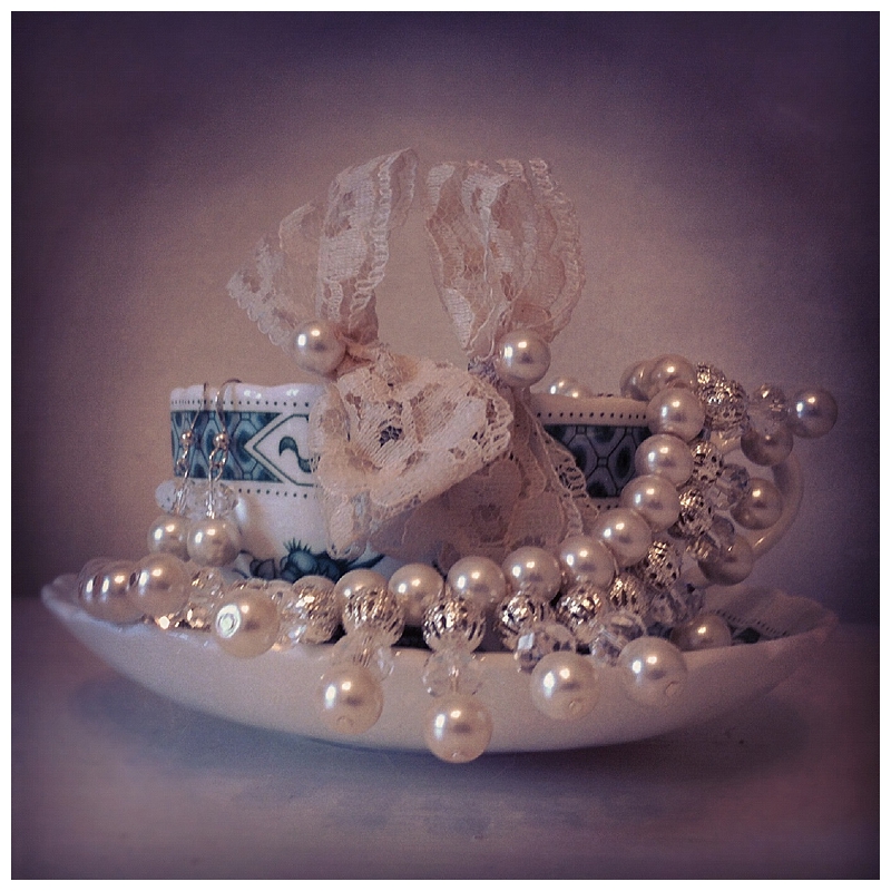 Love in a mist bridal accessories