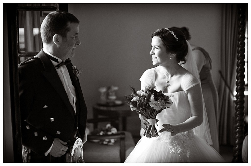 Tangled up in love! A gorgeous scottish wedding!