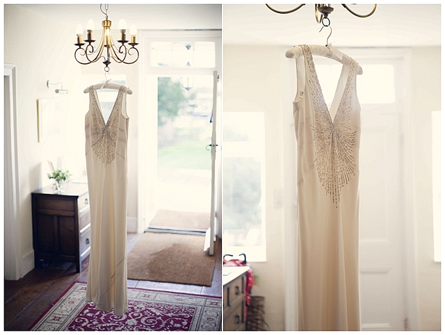 A pale green, gold and cream wedding with owls, a monkey and a girraffe!