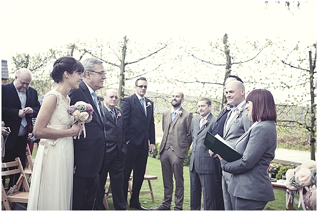 A country cottage style garden wedding in the cotswolds