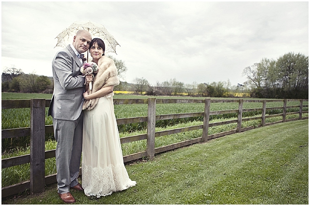 A country cottage style garden wedding in the cotswold