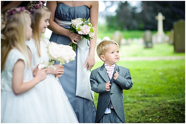 A traditional barn wedding with a touch of shabby chic