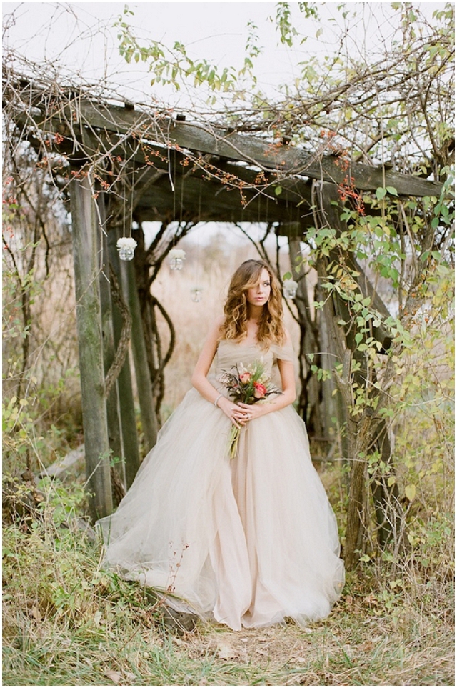 A Wonderfully Rustic & Whimsical Styled Bridal Shoot