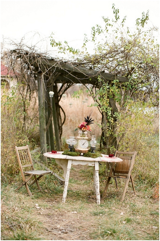 A Wonderfully Rustic & Whimsical Styled Bridal Shoot