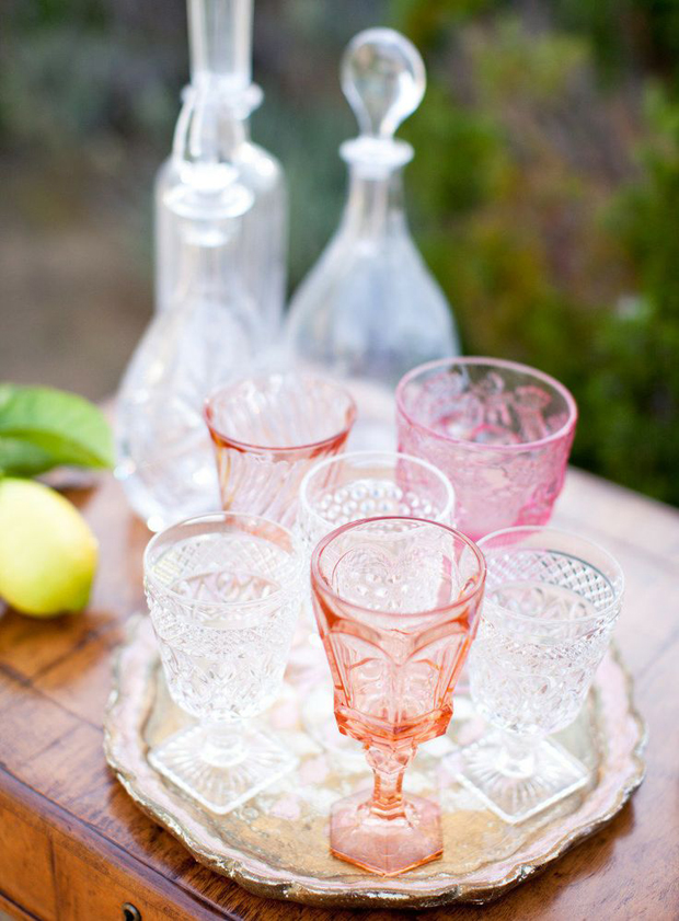 pretty coloured wine glasses for weddings