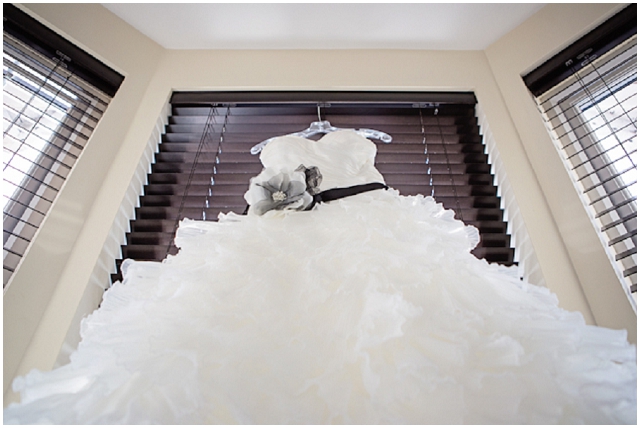 White Swan: An Elegant Real Wedding