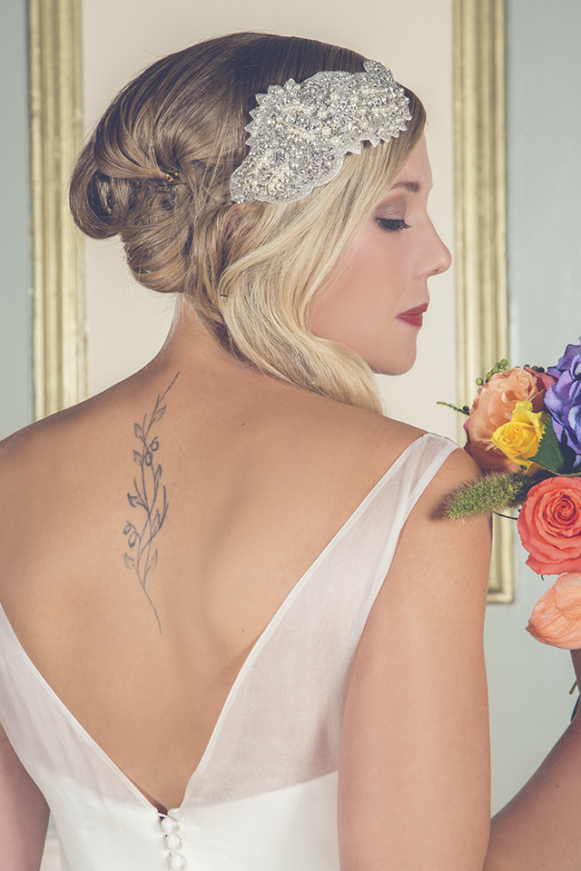 Glamour & Grace | Luxurious Wedding Inspiration With Pretty Corals, Peaches & Blues