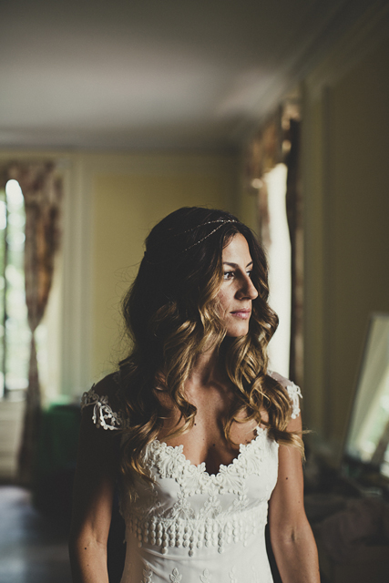 A Romantic, Vintage Charm Real Wedding With Gorgeous Claire Pettibone Bride