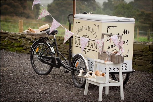 Sweet & Rustic Vintage Inspired Bridal Shoot_0028