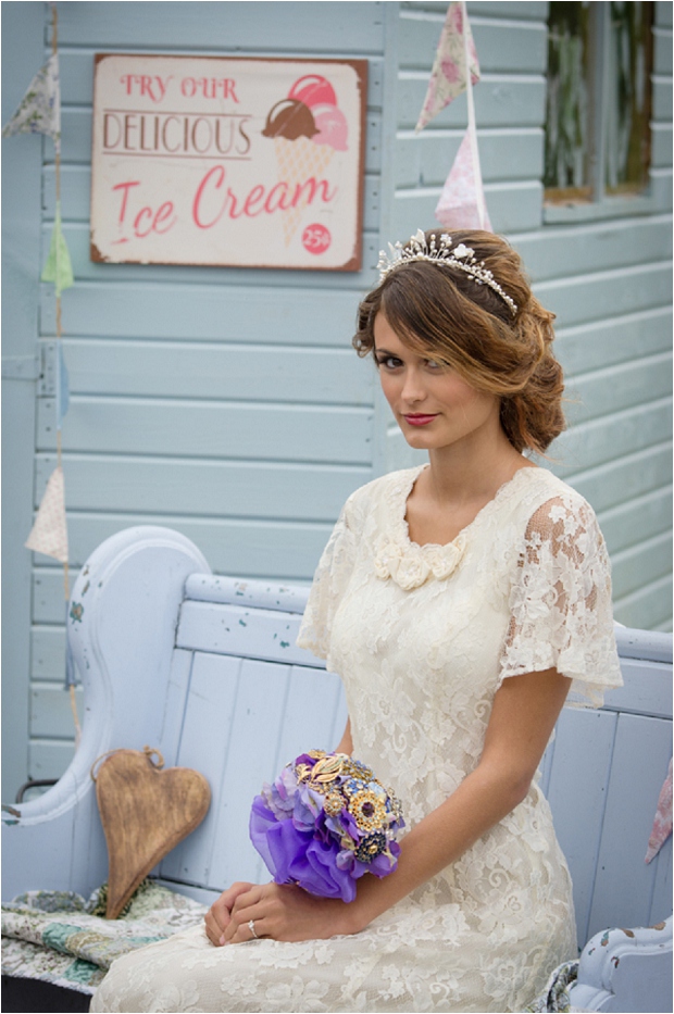 Rustic & Sweet | Scoop Me Off My Feet: Vintage Inspired Bridal Shoot