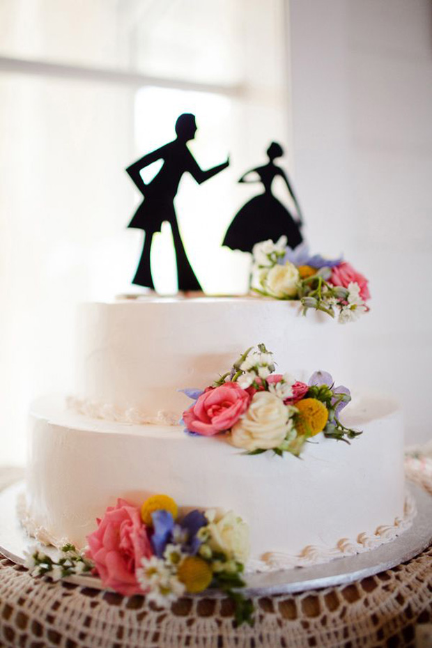Bride and Groom Silhoutte Cake Topper