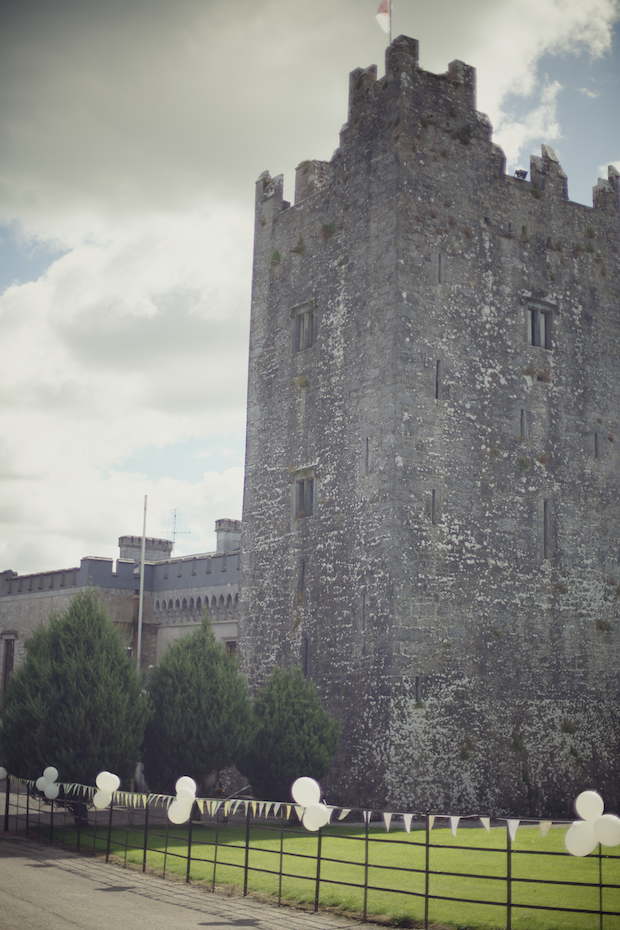 Rustic DIY | Humanist Wedding In A Stunning Irish Castle: Emese & Mark