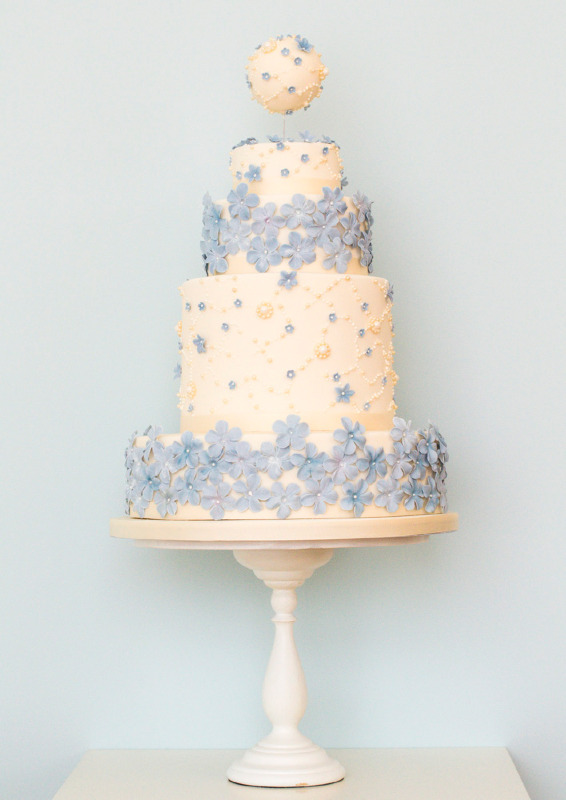 Floral Couture: Wedding Cake Trend | Rosalind Miller Luxury Wedding Cakes