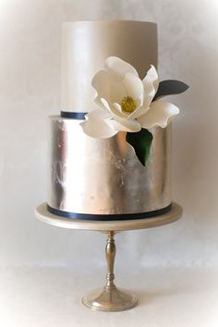 silver pewter weddin cake