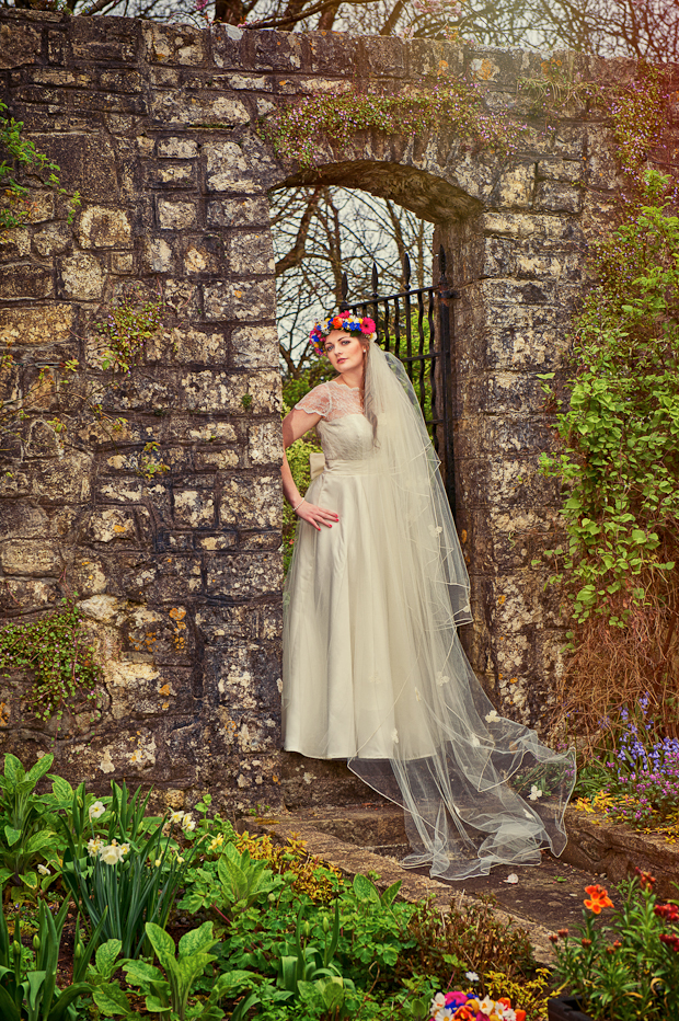 Pre-Raphaelite Castle Wedding: Sophie & Kenny