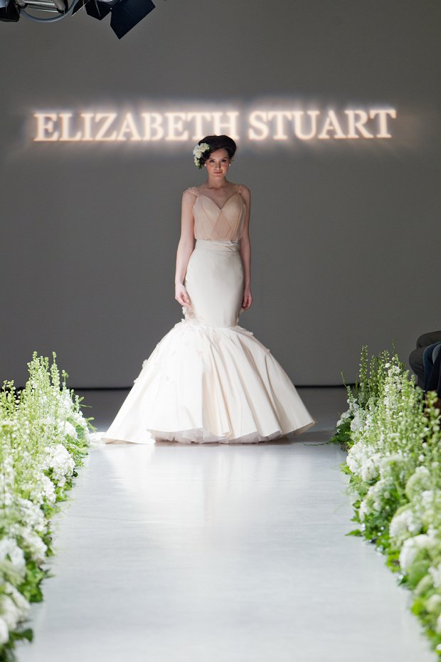 Elizabeth Stuart Wedding Dresses 2014: Romance & Fashion