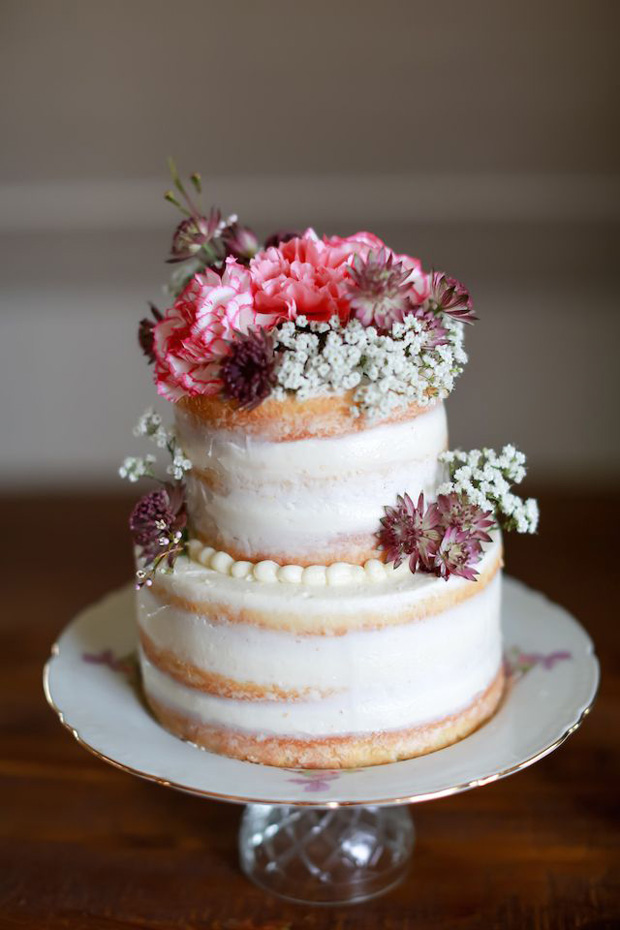 Naked Wedding Cakes- Rustic, Beautiful, Creative or Unique? 