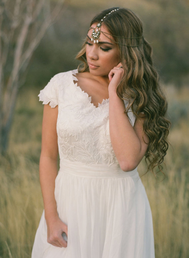 Boho Forehead Bands & Beautiful Halo Crowns | Bridal Style