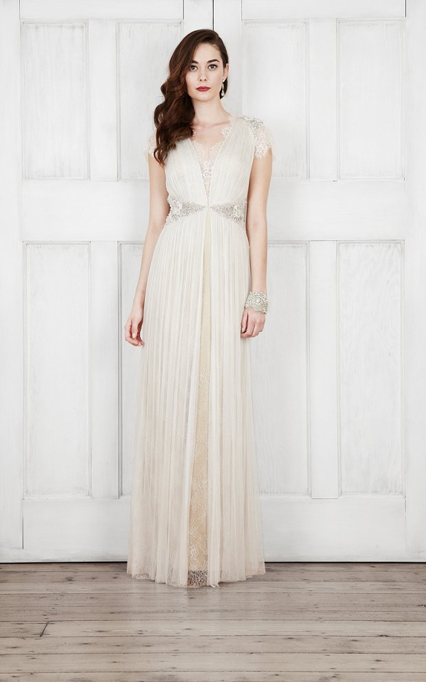 Catherine Deane Bridal 2015 Wedding Dresses For Modern Brides Looking For a Touch of Romantic Nostalgia_0026