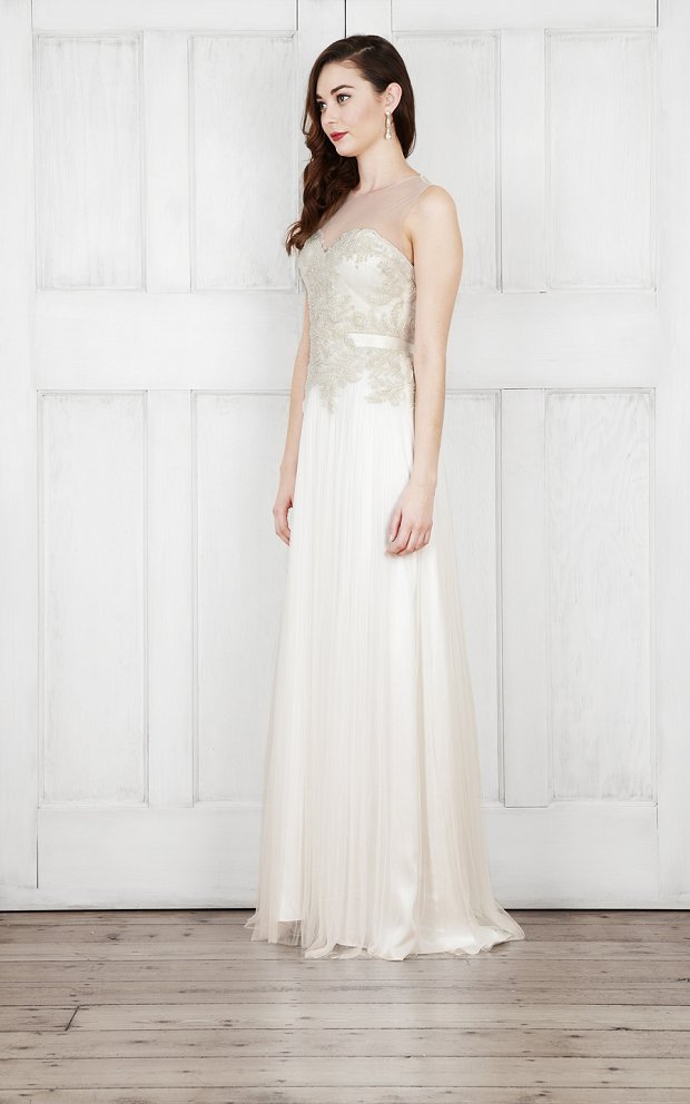 Catherine Deane Bridal 2015 Wedding Dresses For Modern Brides Looking For a Touch of Romantic Nostalgia_0030