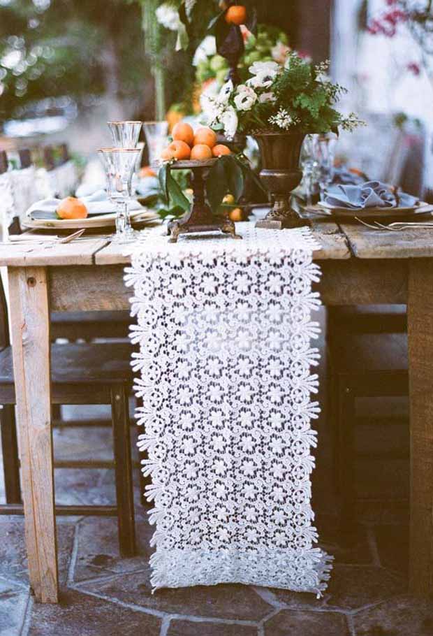 26 Ridiculously Pretty & Seriously Creative Wedding Table Runners You Want