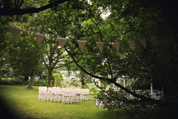 Black & White Stripes With Contrasting Floral Theme Real Weddng (9)