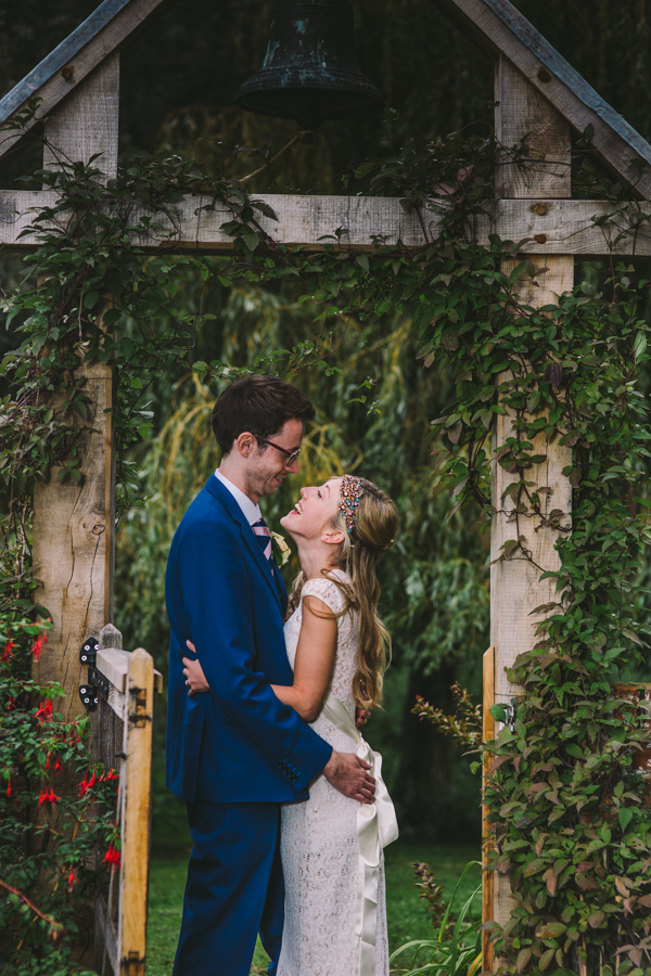 Relaxed Pretty Pastel Wedding With Claire Pettibone Gown: Mary & David