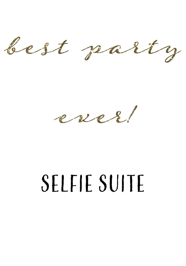 Alternative Photo Booth Idea: Why YOU Need a Selfie Suite at Your Wedding!