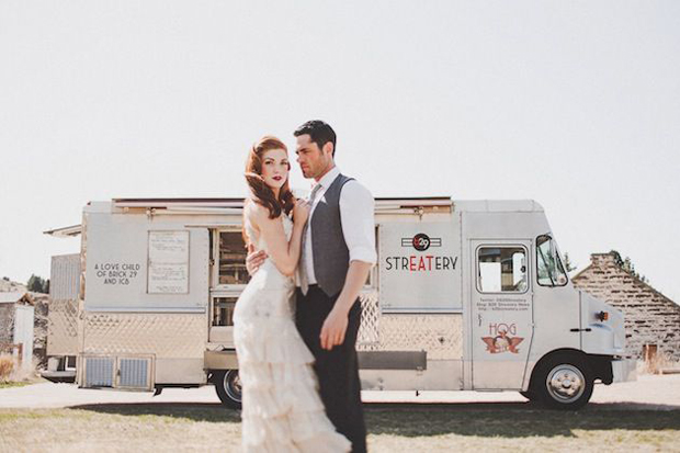 10 Wedding Trends You'll Love For 2015