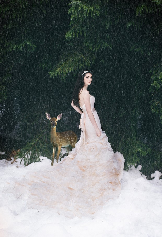 Magical Snow White & Pretty Blush Wedding Inspiration