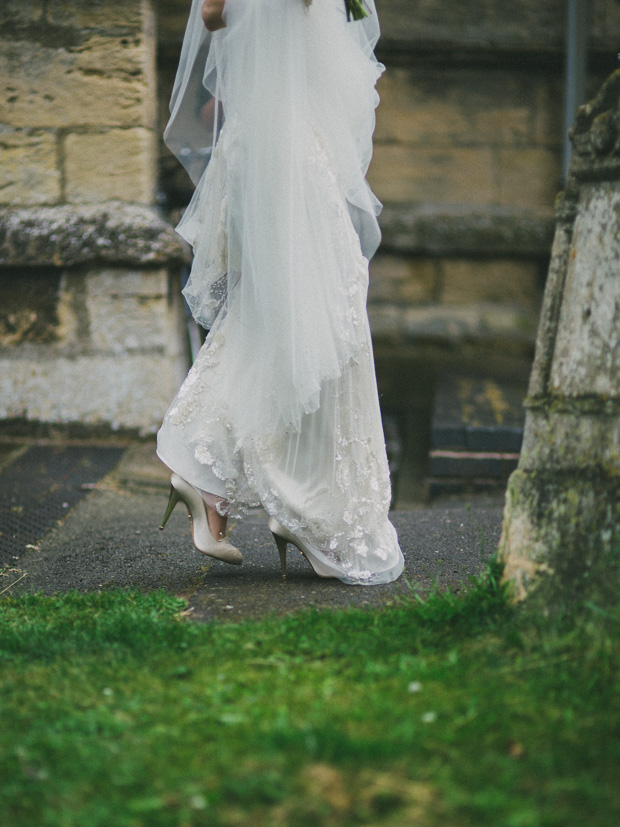 Relaxed Vintage Glamour Wedding With Jenny Packham Bride: Emma & Chris