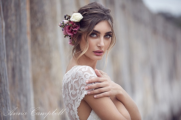 The Exquisite 'Spirit' 2016 Wedding Dress Collection by Anna Campbell