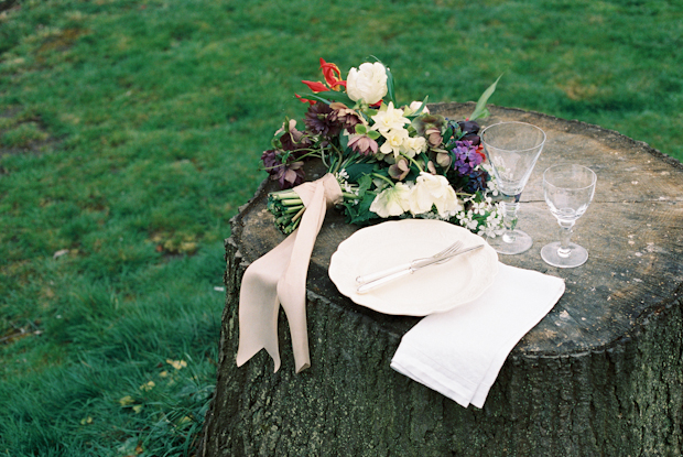 Blossoming Garden: Fragrant Jasmine & Beautiful Florals Bridal Shoot