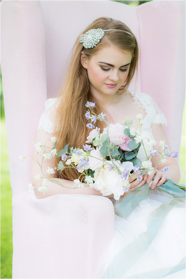'Love loves to love love'... a romantic, pastel pretty bridal shoot!