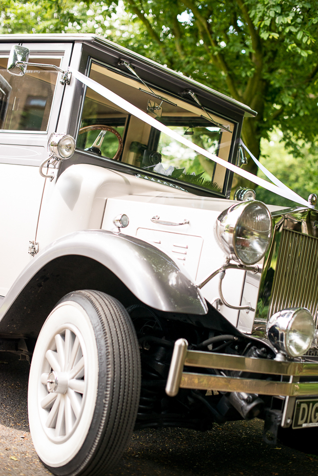 An Elegant 1920s inspired White Wedding With Gypsophilia Details: Jodie & Tom