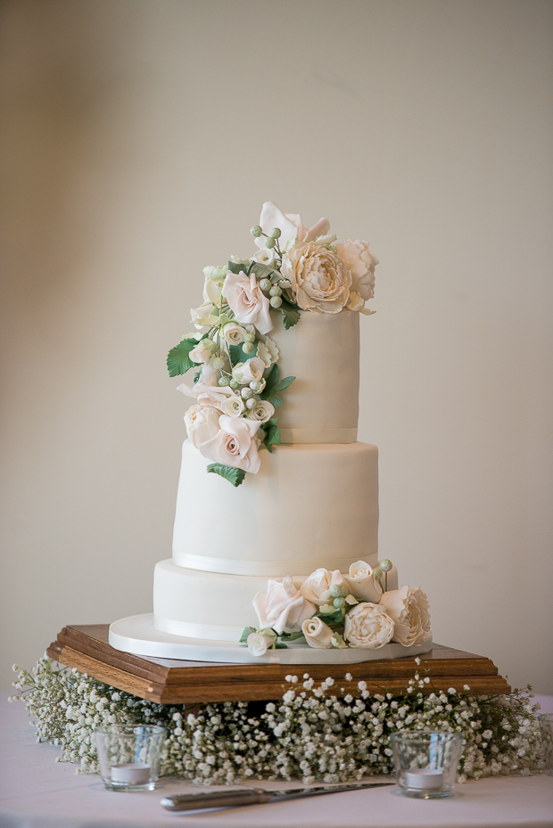 An Elegant 1920s inspired White Wedding With Gypsophilia Details: Jodie & Tom