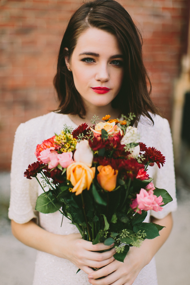 Summer's Last Goodbye: An Autumnal Styled Bridal Shoot With Subtle Vintage Vibe