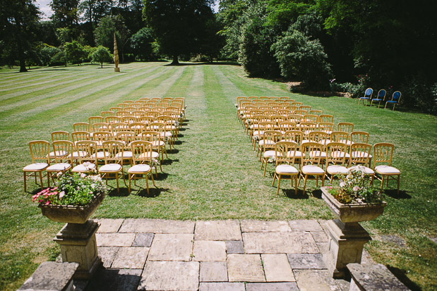 Pretty, Relaxed Rockley Manor Wedding With Muted Wild Flower Florals: Errol & Emma