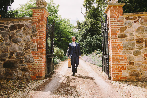 Pretty, Relaxed Rockley Manor Wedding With Muted Wild Flower Florals: Errol & Emma