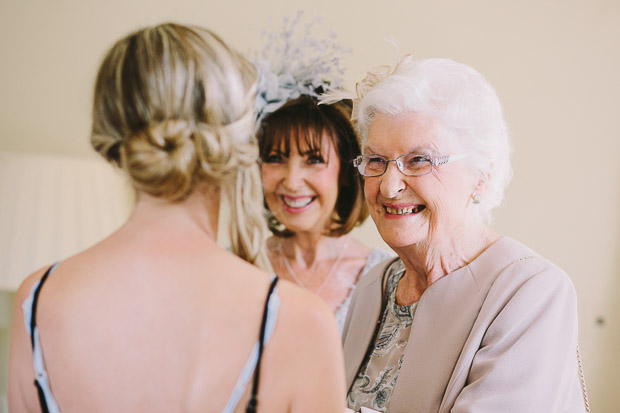 Pretty, Relaxed Rockley Manor Wedding With Muted Wild Flower Florals: Errol & Emma