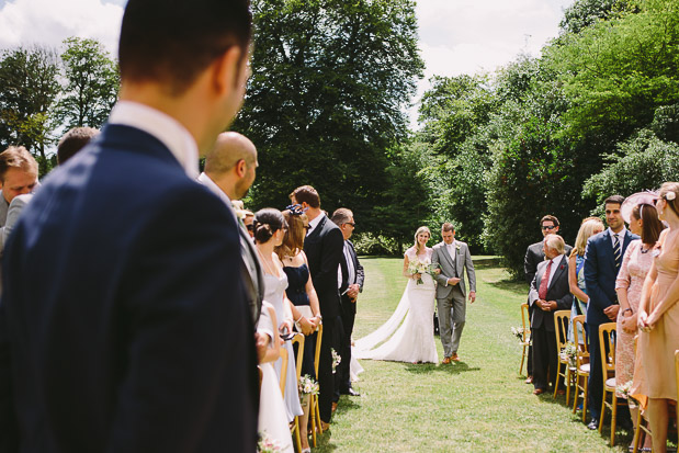 Pretty, Relaxed Rockley Manor Wedding With Muted Wild Flower Florals: Errol & Emma