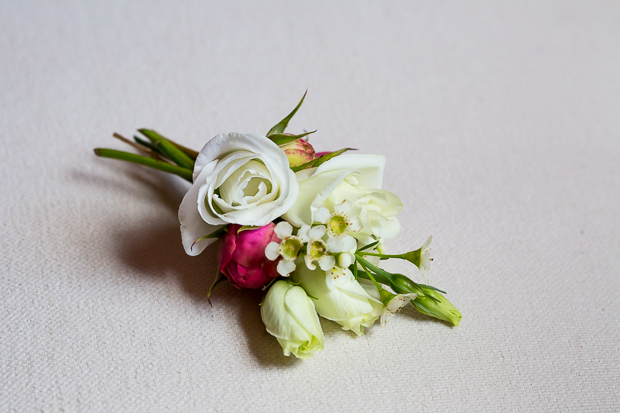 An Elegant White Peonies Wedding at the In & Out Navel & Military Club: Emma & Christian