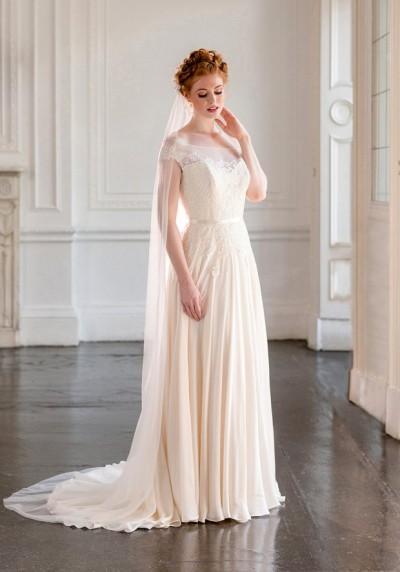 Elegant, Modern & Romantic Wedding Gowns: The Naomi Neoh Summer's Eve ...