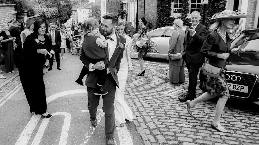 Win a CELEBRITY Wedding Photographer to Capture your Big Day!