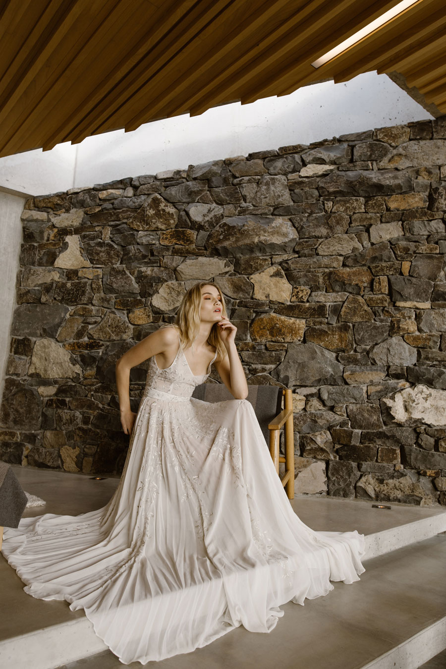 L'eto Bridal: Unique Wedding Dresses for Unconventional Brides!