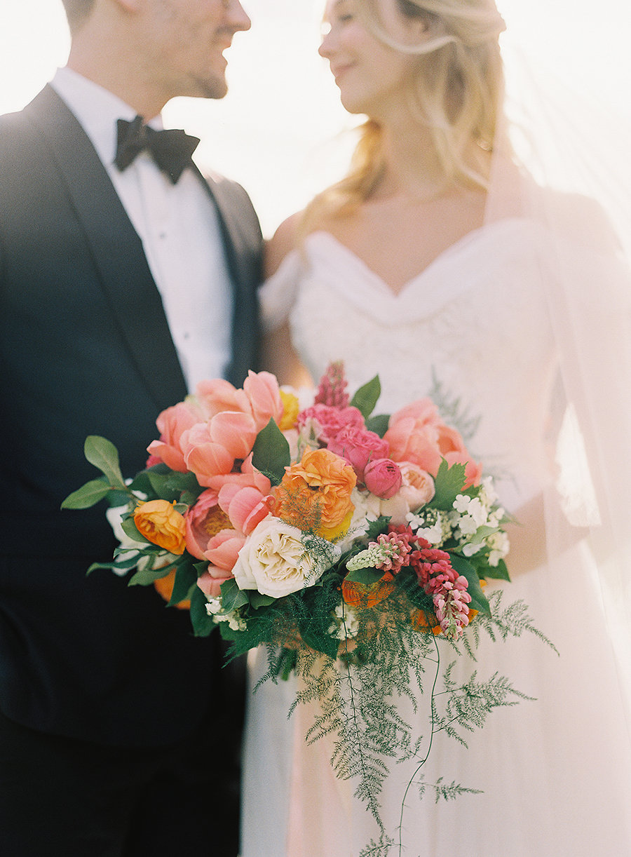 Dreamy Peonies & Ranunculus: Spring Wedding Inspiration!