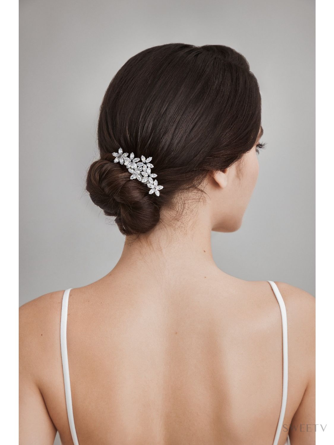 Bridal Hair Accessories: Finishing Touches