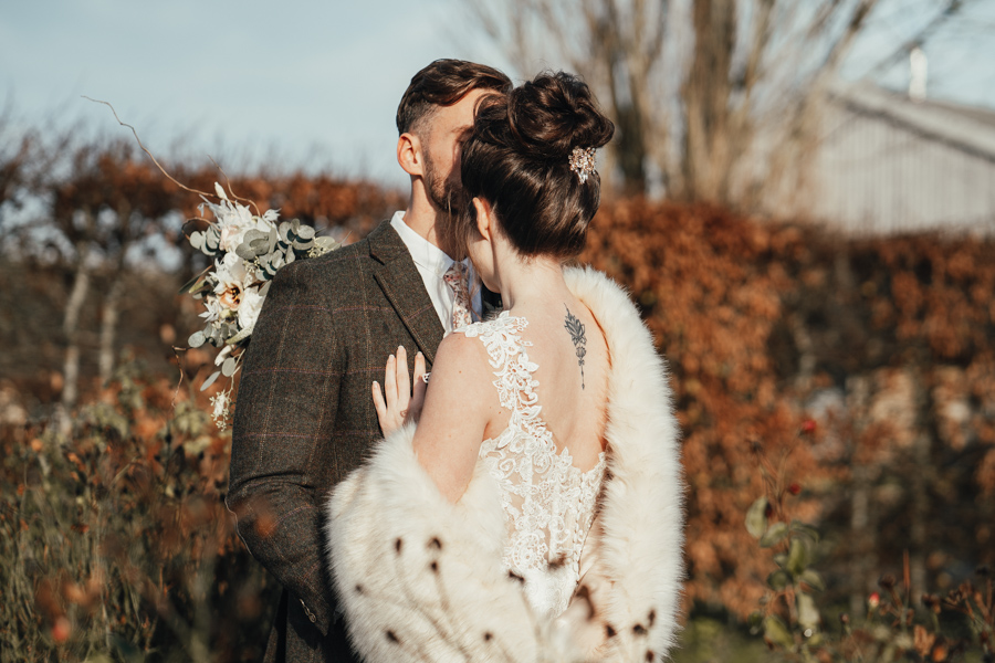Styled shoot: modern Scottish wedding vibes as Edinburgh Highlandwear and  bridal stores collaborate | Tie the Knot Scotland